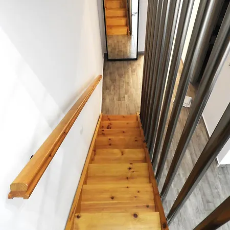 펜션 Angelica - Perfect Quiet In Center Location - 10mins Walk To Aegean