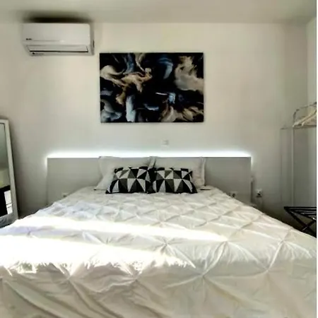 펜션 Angelica - Perfect Quiet In Center Location - 10mins Walk To Aegean 겐나디