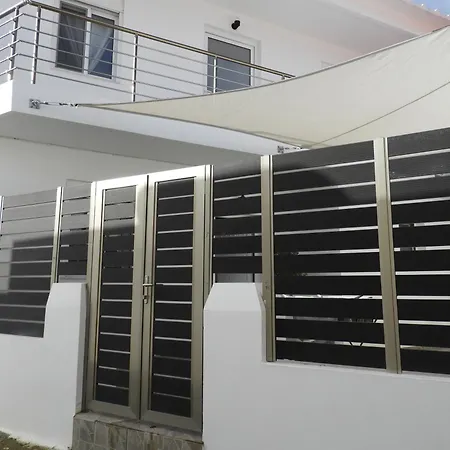 Angelica Semesterbostad *