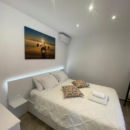 Angelica Semesterbostad